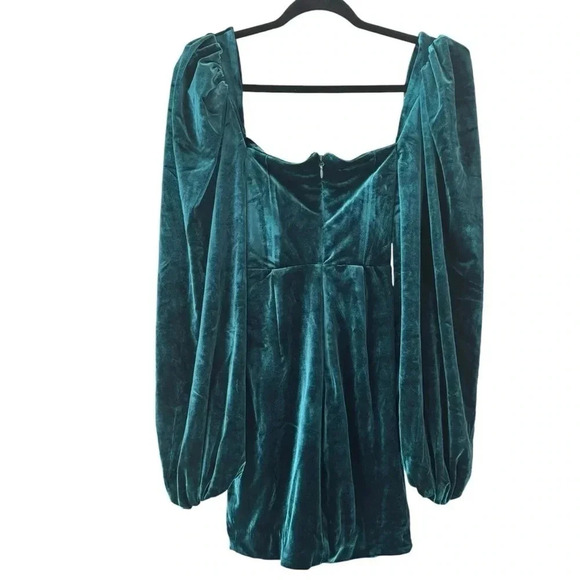 House of CB Abigail Emerald Green Velvet Mini Dress. Size XS. - Picture 4 of 16